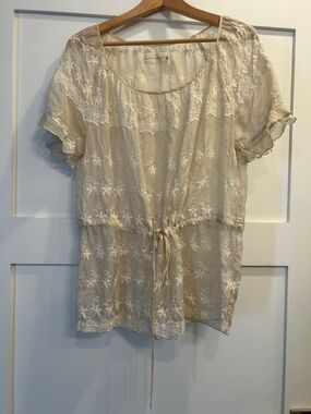 Johnny Was Beige Embroidered Tie-Waist Women’s Top